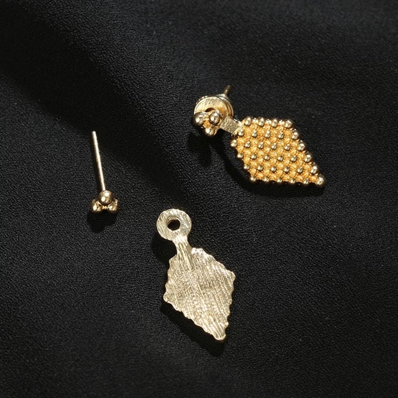 Studded Diamond Peekaboo Gold Ear Jacket Earrings - Picture 7 of 8